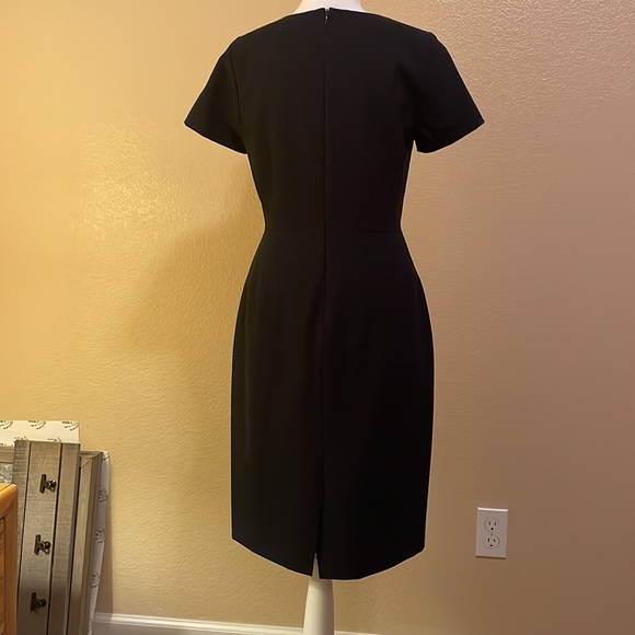 Classic sheath dress by JCREW - Picture 2 of 5